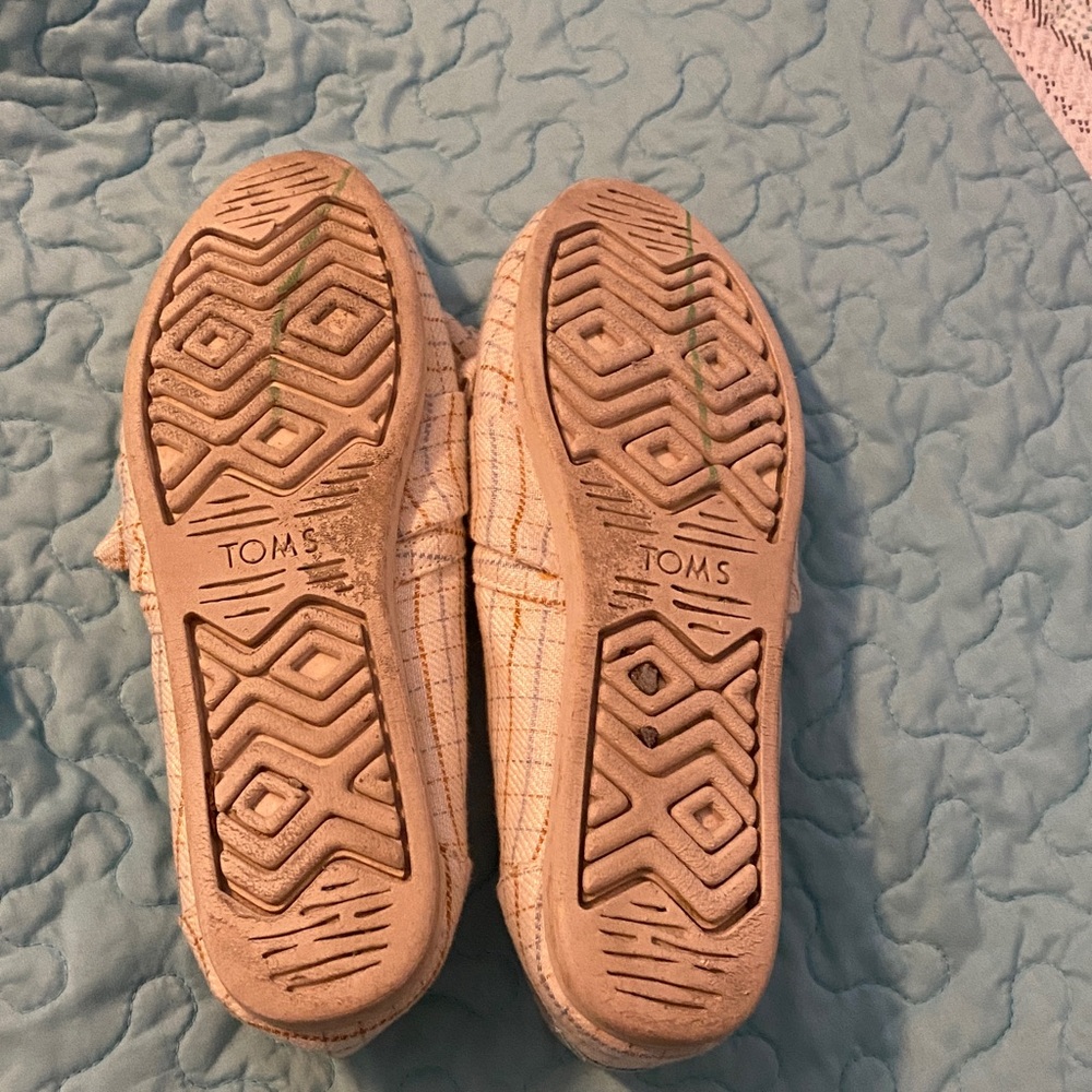 Toms Cream Plaid Bow Slip-On Flats - Picture 2 of 4